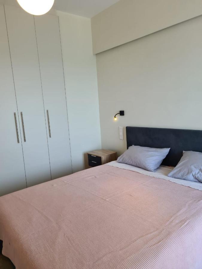 Grace Seaside Apartment Лутраки Екстериор снимка